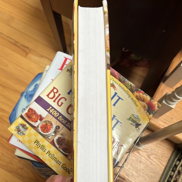 Not Your Mother’s Slow Cooker - Recipes For Entertaining CookBook - Picture 4 of 16